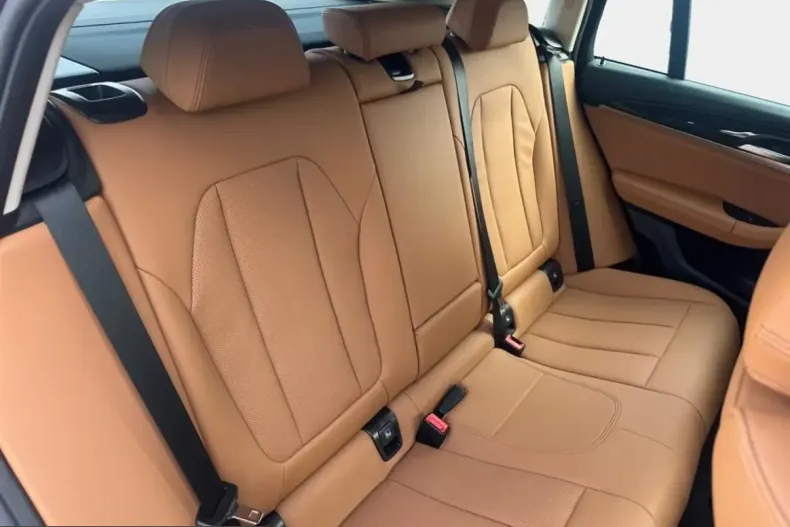 BMW X4 (Seria X) din 2025 cu 7.700 km - oferta BMW203631 - foto 12