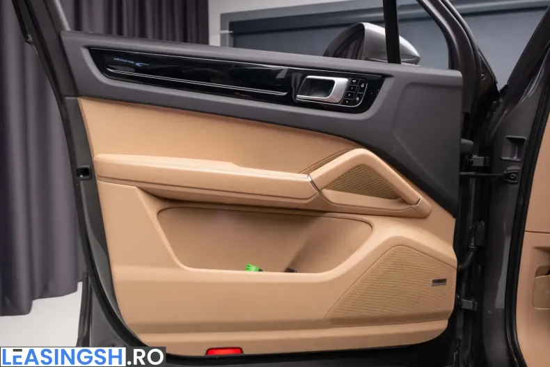 Porsche Cayenne din 2021 cu 80.000 km - oferta POR203642 - foto 18