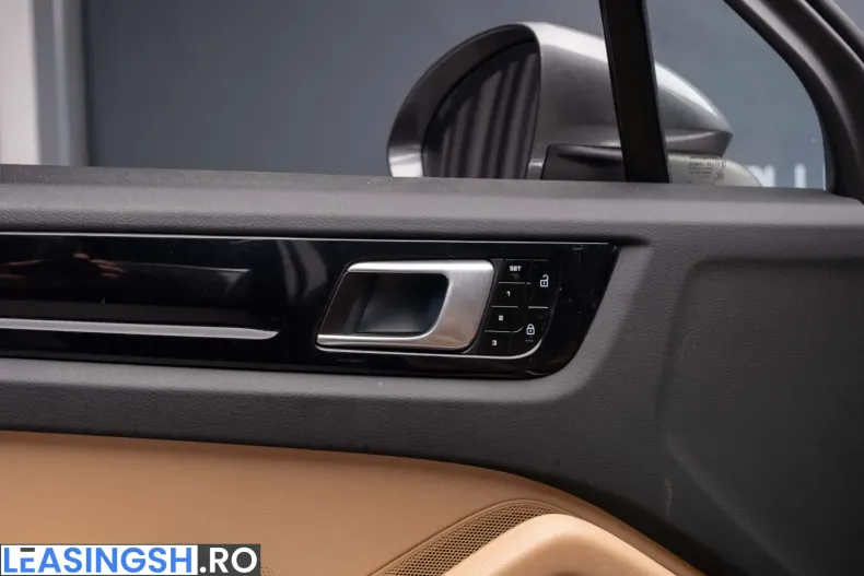 Porsche Cayenne din 2021 cu 80.000 km - oferta POR203642 - foto 19