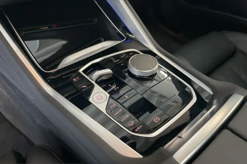 BMW X6 (Seria X) din 2025 cu 7.083 km - oferta BMW203643 - foto 14