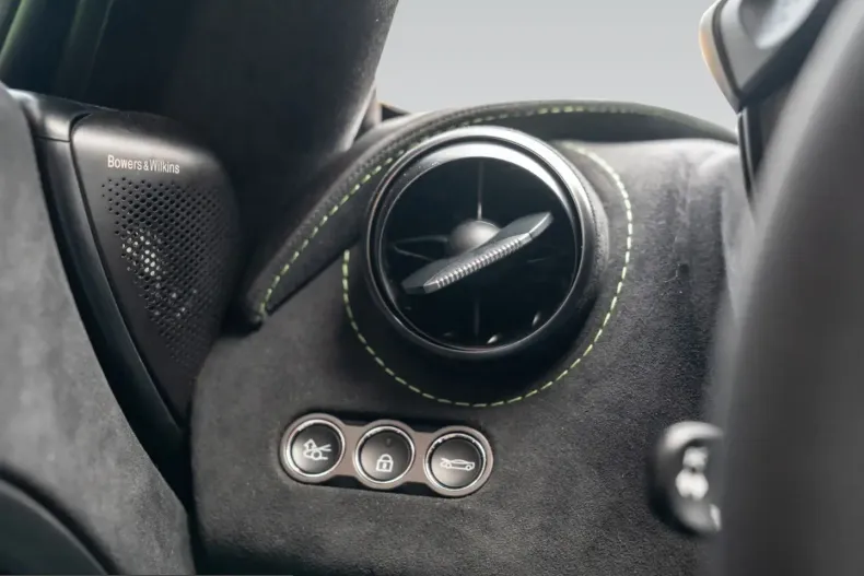 McLaren 750S din 2025 cu 10.800 km - oferta MCL203652 - foto 19