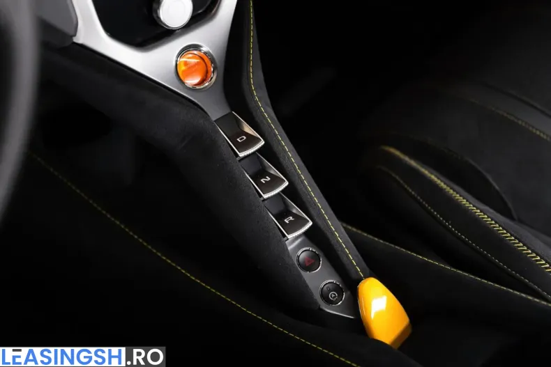 McLaren 750S din 2025 cu 6.800 km - oferta MCL203655 - foto 16