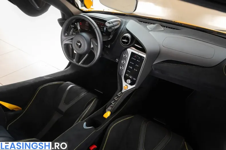 McLaren 750S din 2025 cu 6.800 km - oferta MCL203655 - foto 27