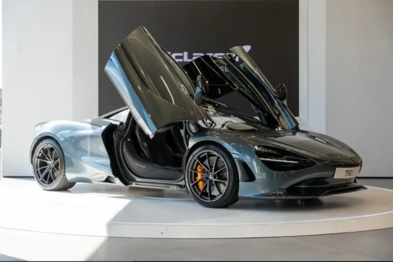 McLaren 750S din 2024 cu 4.500 km - oferta MCL203657 - foto 2