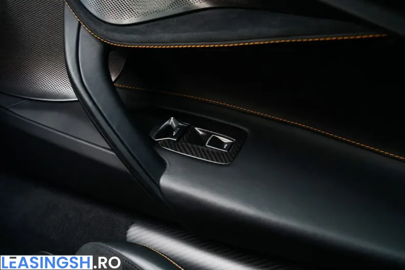 McLaren 750S din 2024 cu 3.530 km - oferta MCL203660 - foto 24