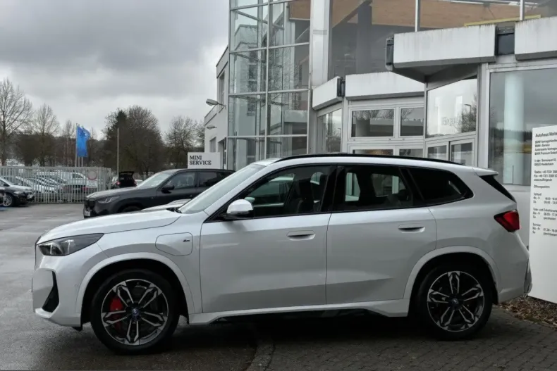 BMW X1 (Seria X) din 2024 cu 43.121 km - oferta BMW203662 - foto 4