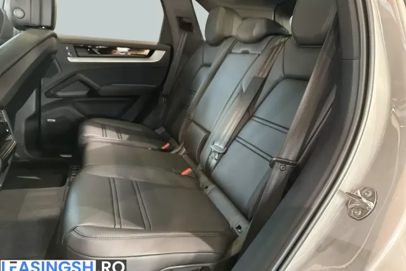 Porsche Cayenne din 2025 cu 19.900 km - oferta POR203663 - foto 20