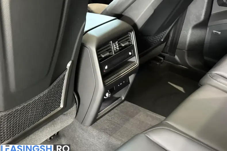 Porsche Cayenne din 2025 cu 19.900 km - oferta POR203663 - foto 25