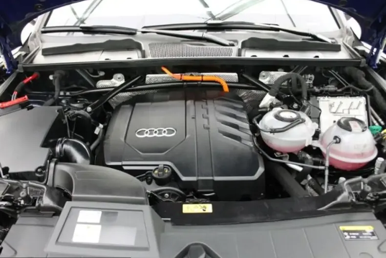 Audi Q5 din 2022 cu 48.480 km - oferta AUD203664 - foto 3