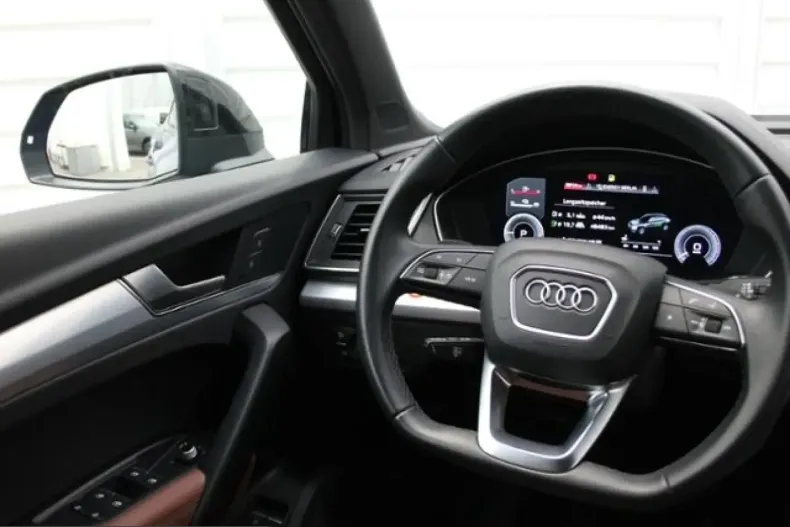 Audi Q5 din 2022 cu 48.480 km - oferta AUD203664 - foto 8