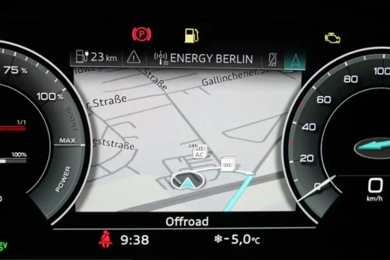 Audi Q5 din 2022 cu 48.480 km - oferta AUD203664 - foto 12