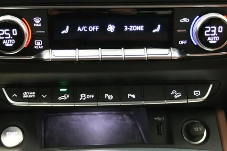 Audi Q5 din 2022 cu 48.480 km - oferta AUD203664 - foto 16