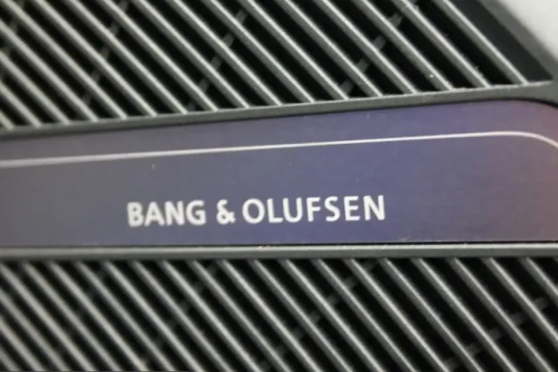 Audi Q5 din 2022 cu 48.480 km - oferta AUD203664 - foto 19