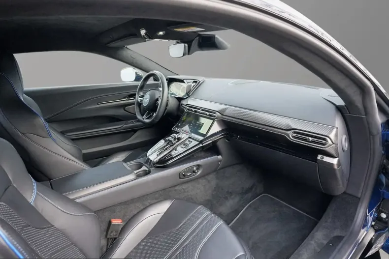 Aston Martin V8 Vantage din 2025 cu 12.810 km - oferta AST203666 - foto 27