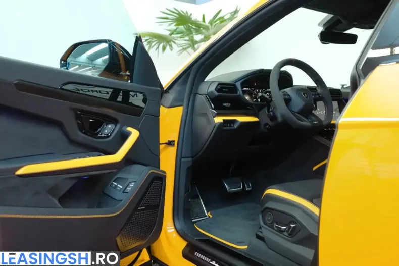 Lamborghini Urus din 2025 cu 2.150 km - oferta LAM203668 - foto 8