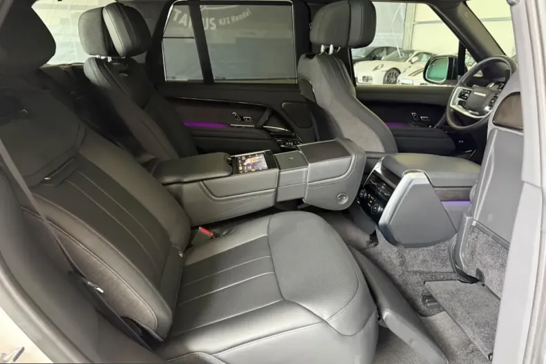 Land Rover Range Rover din 2024 cu 27.900 km - oferta LAN203670 - foto 11