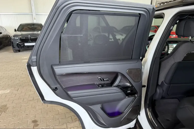 Land Rover Range Rover din 2024 cu 27.900 km - oferta LAN203670 - foto 15