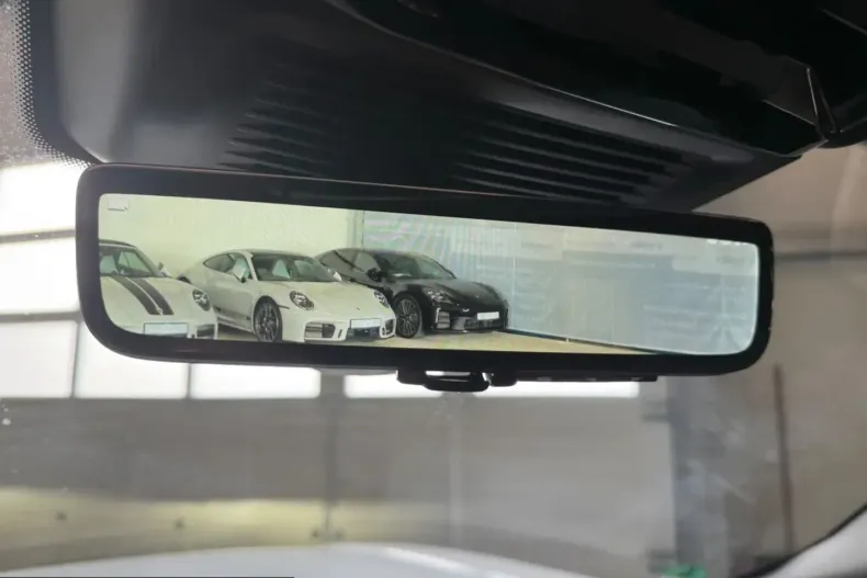 Land Rover Range Rover din 2024 cu 27.900 km - oferta LAN203670 - foto 20