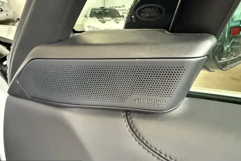 Land Rover Range Rover din 2024 cu 27.900 km - oferta LAN203670 - foto 21