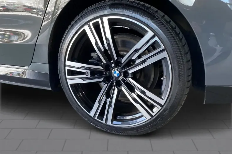 BMW 750 (Seria 7) din 2023 cu 65.948 km - oferta BMW203675 - foto 7