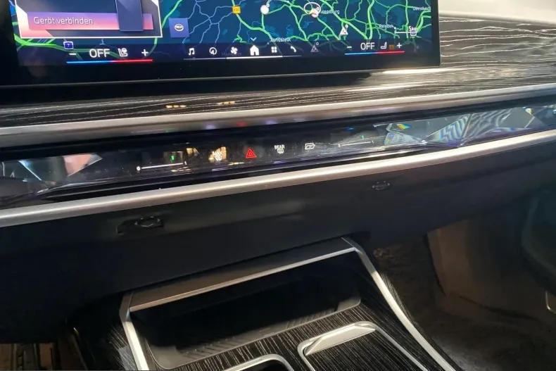 BMW 750 (Seria 7) din 2023 cu 65.948 km - oferta BMW203675 - foto 12