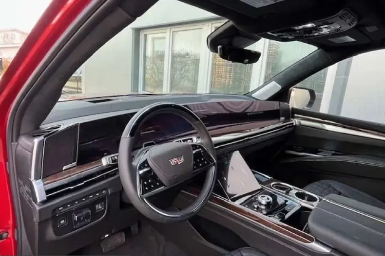 Cadillac Escalade din 2026 cu 0 km - oferta CAD203677 - foto 13