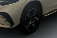 Mercedes-Benz GLC 300 (Clasa GLC) din 2024 cu 13.500 km - oferta MER203678 - foto 3