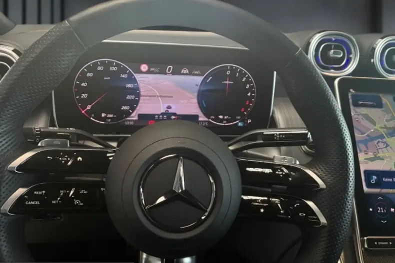 Mercedes-Benz GLC 300 (Clasa GLC) din 2024 cu 13.500 km - oferta MER203678 - foto 6