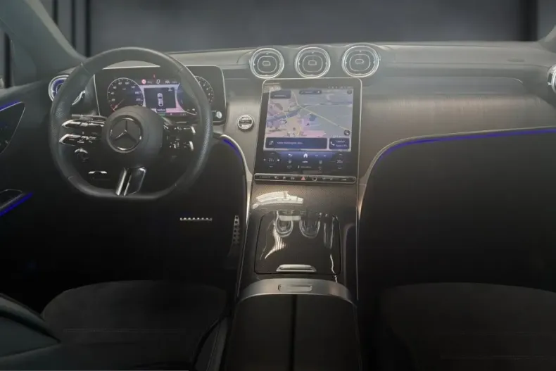 Mercedes-Benz GLC 300 (Clasa GLC) din 2024 cu 13.500 km - oferta MER203678 - foto 12