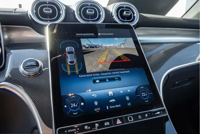 Mercedes-Benz GLC 300 (Clasa GLC) din 2024 cu 11.171 km - oferta MER203680 - foto 13