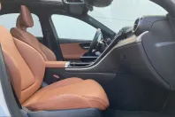 Mercedes-Benz C 300 (Clasa C) din 2024 cu 60.000 km - oferta MER203682 - foto 11