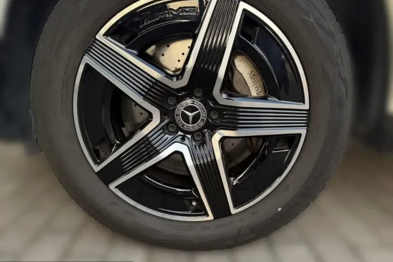 Mercedes-Benz GLC 300 (Clasa GLC) din 2024 cu 28.400 km - oferta MER203683 - foto 20