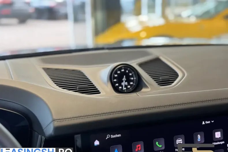 Porsche Cayenne din 2024 cu 8.919 km - oferta POR203685 - foto 8