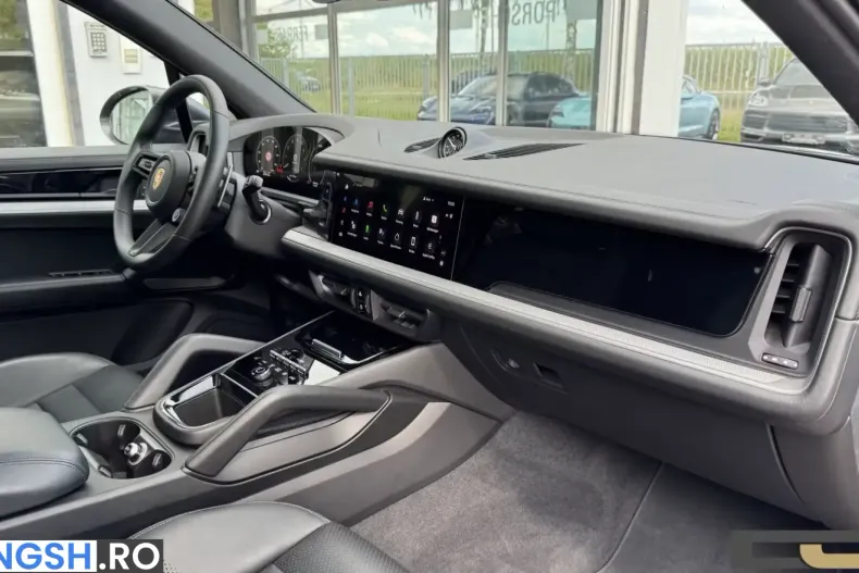 Porsche Cayenne din 2024 cu 8.919 km - oferta POR203685 - foto 21