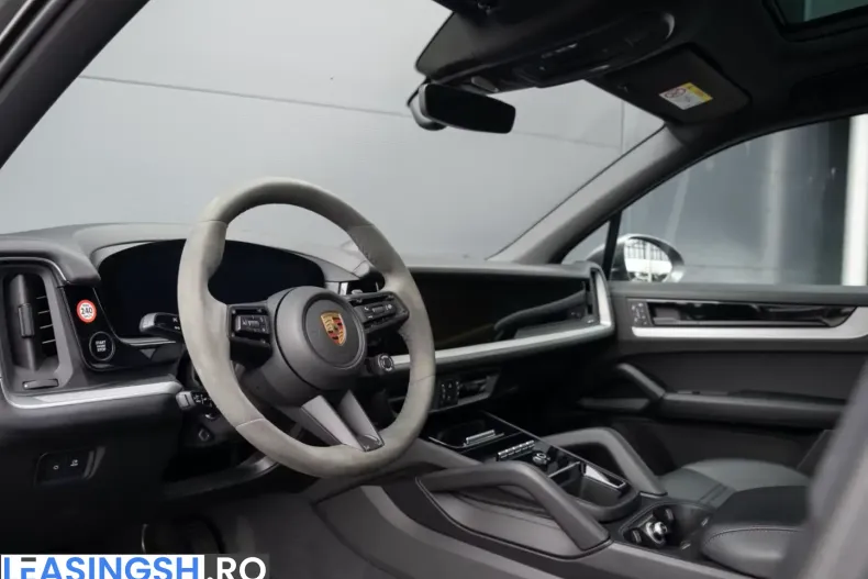 Porsche Cayenne din 2024 cu 21.998 km - oferta POR203688 - foto 16