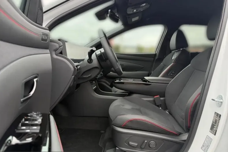 Hyundai Tucson din 2024 cu 9.000 km - oferta HYU203690 - foto 7