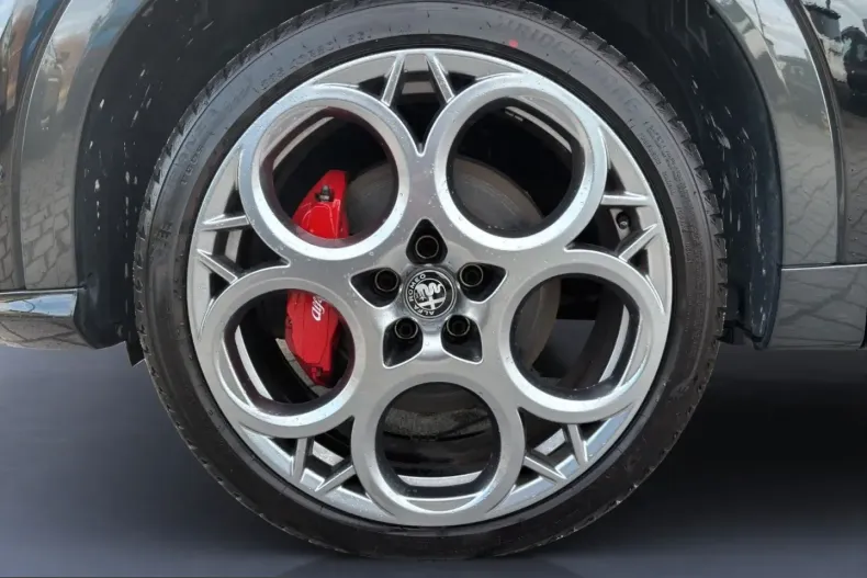 Alfa Romeo Tonale din 2022 cu 14.000 km - oferta ALF203691 - foto 9