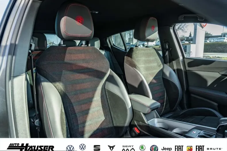 Alfa Romeo Tonale din 2024 cu 16.150 km - oferta ALF203692 - foto 11