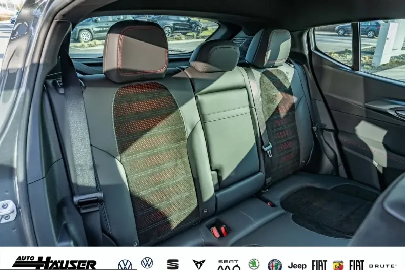 Alfa Romeo Tonale din 2024 cu 16.150 km - oferta ALF203692 - foto 12