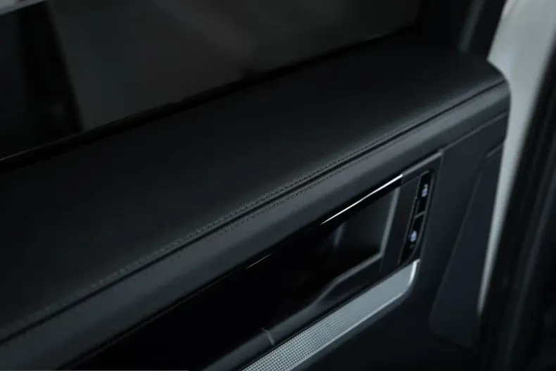 Porsche Cayenne din 2024 cu 16.000 km - oferta POR203695 - foto 10