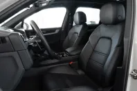 Porsche Cayenne din 2024 cu 16.000 km - oferta POR203695 - foto 20