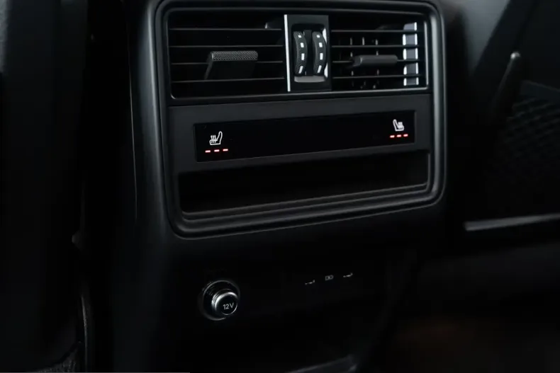 Porsche Cayenne din 2024 cu 16.000 km - oferta POR203695 - foto 28