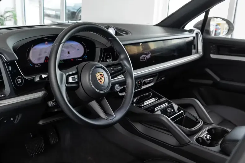 Porsche Cayenne din 2024 cu 16.000 km - oferta POR203695 - foto 31