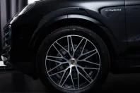 Porsche Cayenne din 2024 cu 7.875 km - oferta POR203702 - foto 8