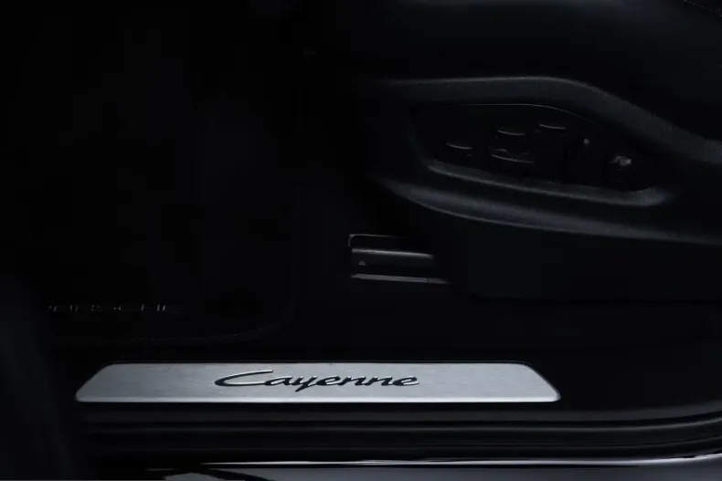 Porsche Cayenne din 2024 cu 7.875 km - oferta POR203702 - foto 20