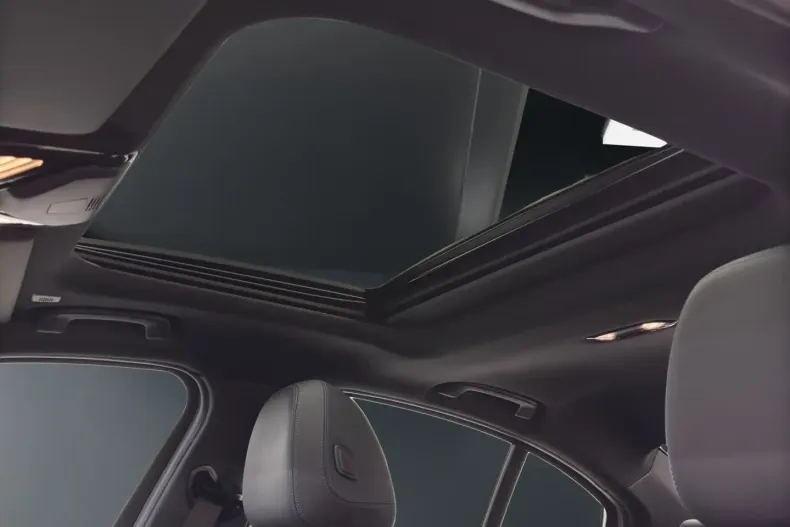 BMW 330 (Seria 3) din 2025 cu 15.600 km - oferta BMW203706 - foto 10