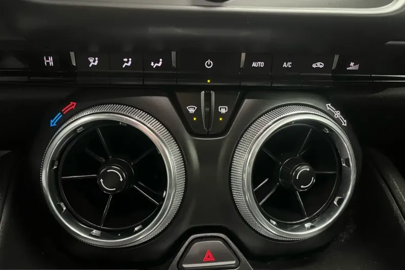 Chevrolet Camaro din 2022 cu 55.000 km - oferta CHE203707 - foto 17