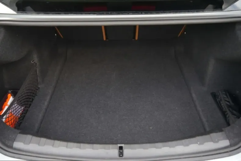 BMW 320 (Seria 3) din 2024 cu 33.300 km - oferta BMW203708 - foto 22