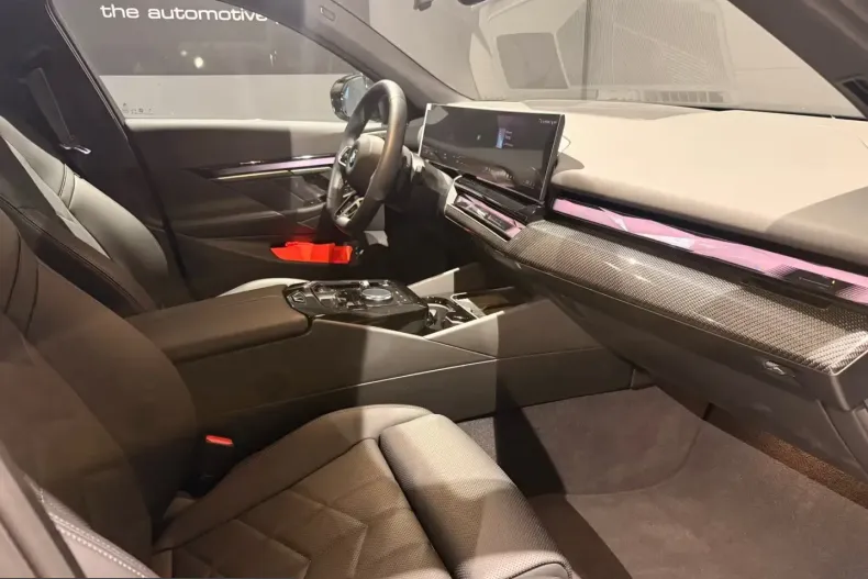 BMW 520 (Seria 5) din 2025 cu 10.030 km - oferta BMW203709 - foto 8