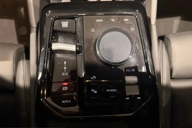 BMW 520 (Seria 5) din 2025 cu 10.030 km - oferta BMW203709 - foto 16